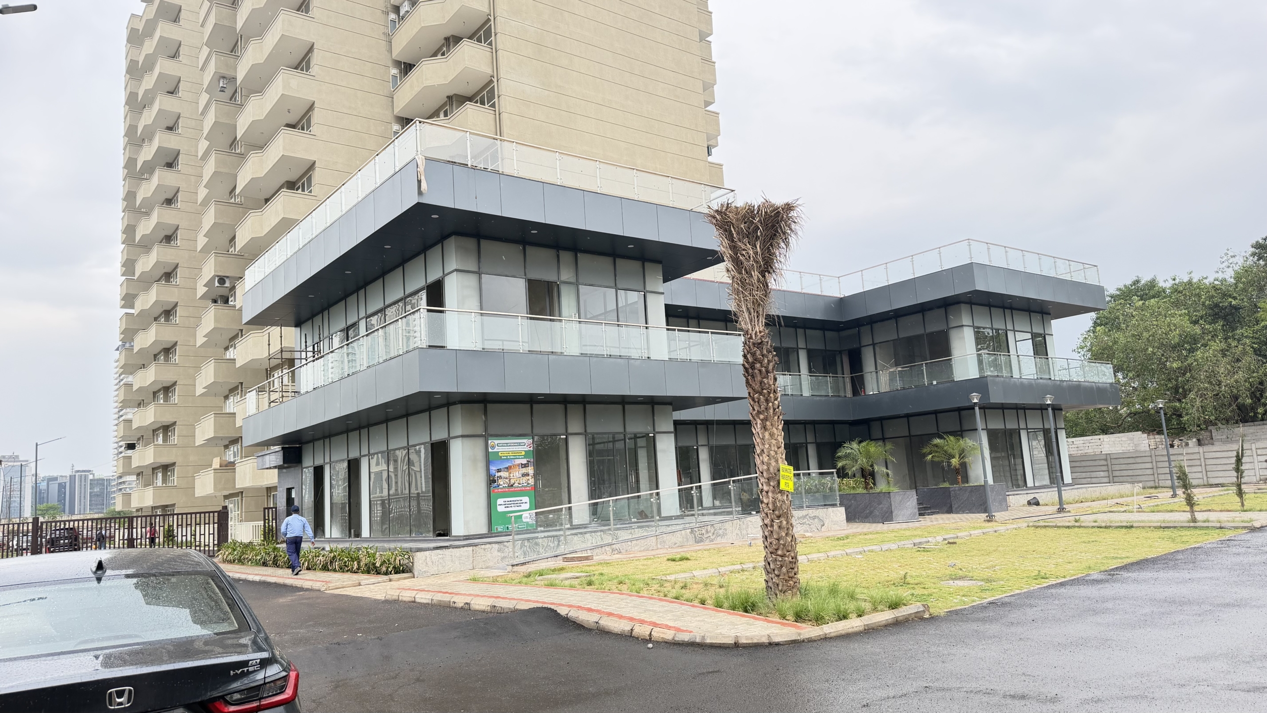 IMG_6122 Retail Shops & Smart Investment at Pyramid Midtown Sector 59